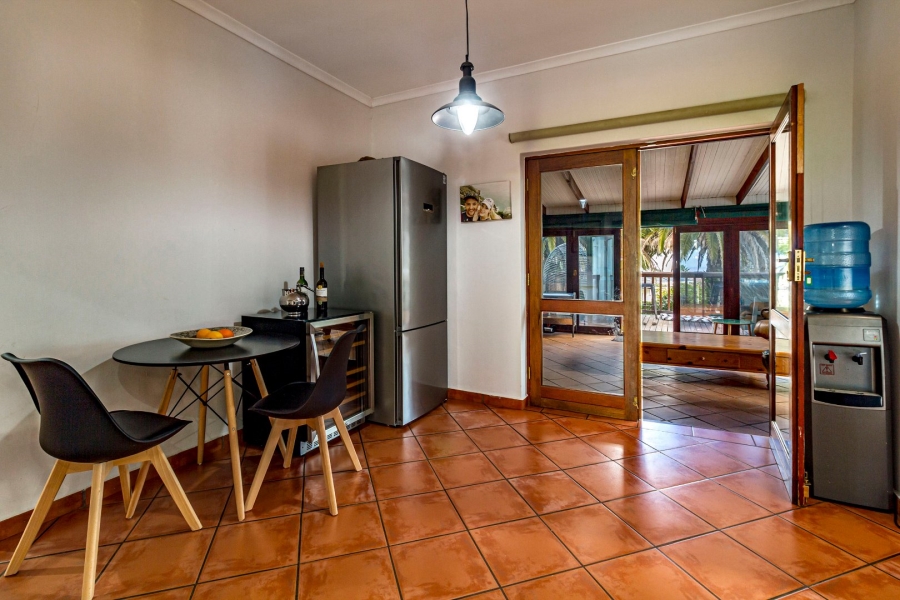 3 Bedroom Property for Sale in Die Wingerd Western Cape
